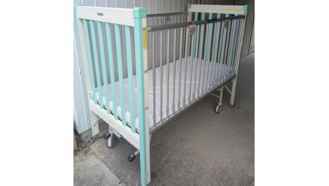 小児用介護ベッド KB-655
